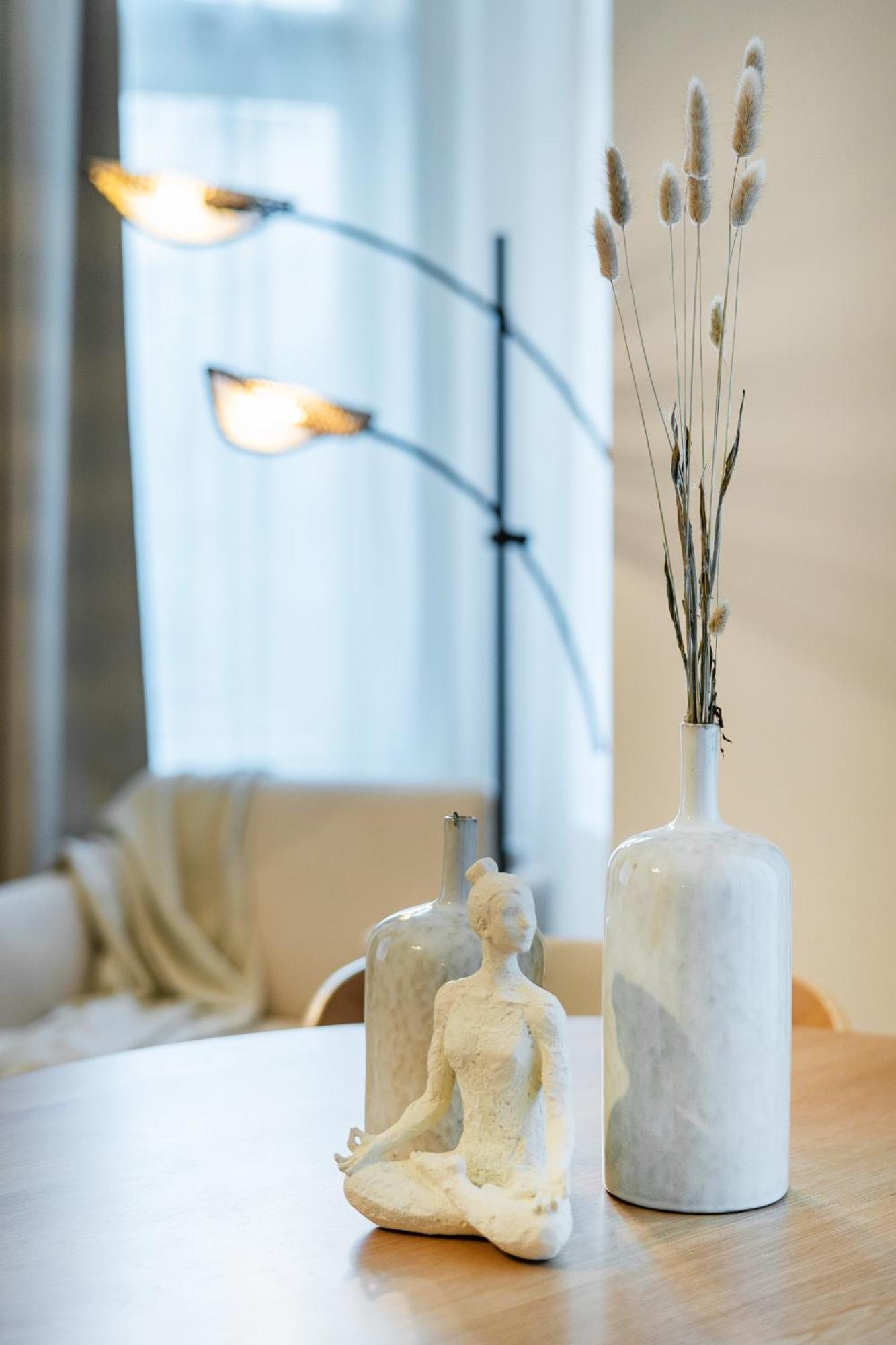 Cozy Wenceslas Square 700m Apartment, Apartament *